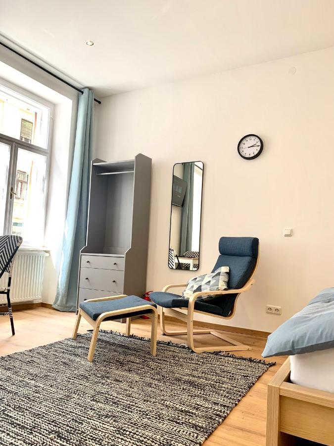 Vintage Chic Studio - By Nahuen Suites Graz Exterior foto